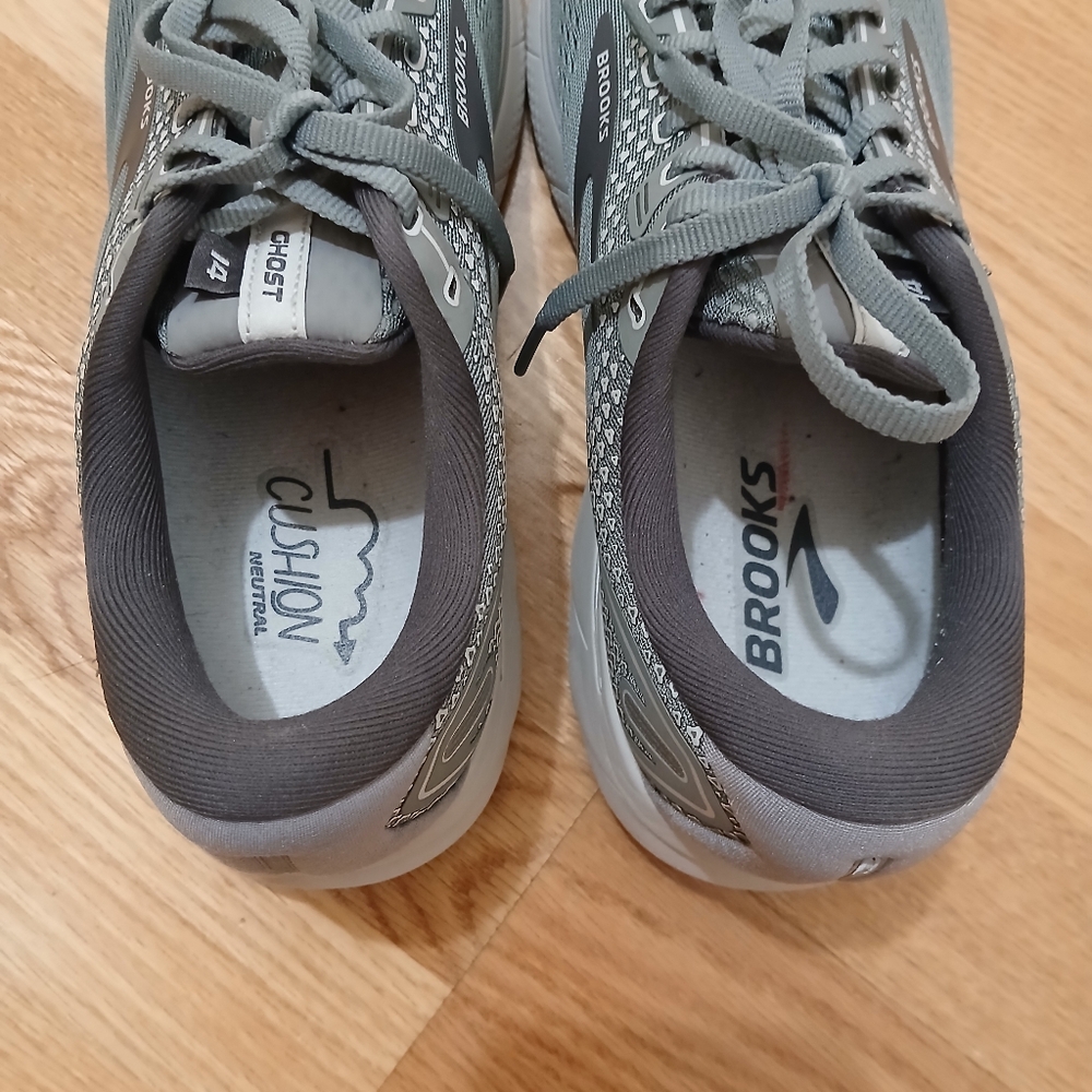 Brooks Ghost 14 Comfort/RunningMedical Field Shoes Size 10 2E Wide - Picture 10 of 12